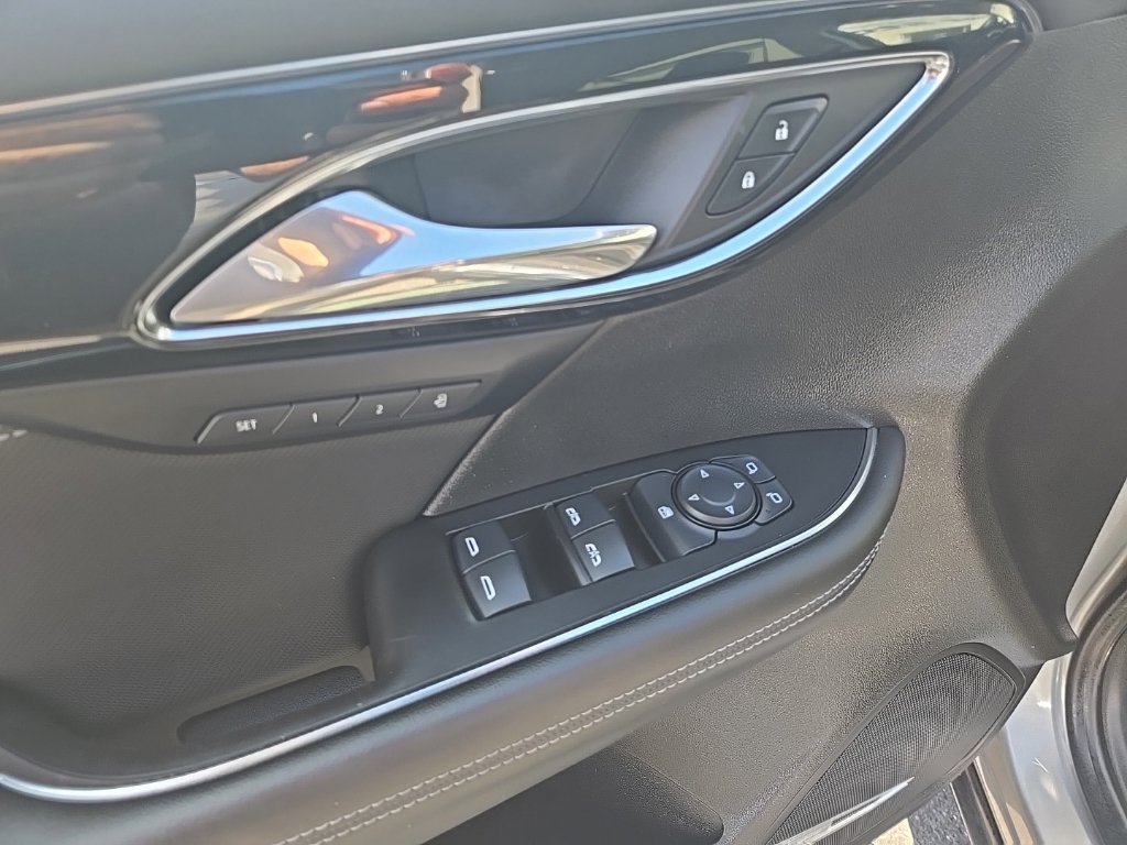 Used 2024 Buick Envision Preferred AWD/4WD image 10