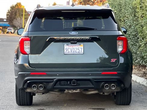 Certified 2022 Ford Explorer ST image 8