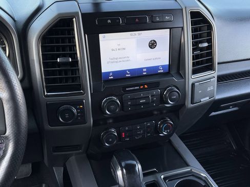 Used 2020 Ford F150 Raptor w/ Equipment Group 801A Mid image 19