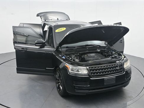 Used 2017 Land Rover Range Rover HSE AWD/4WD image 42
