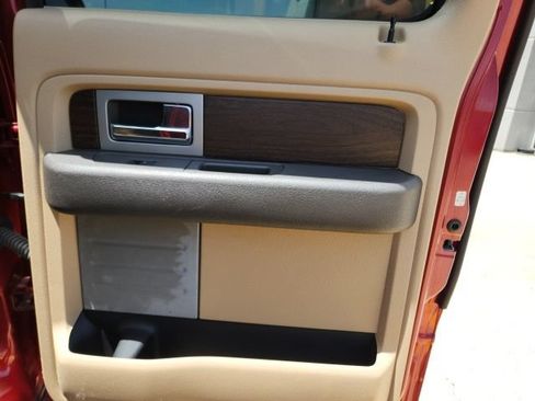 Used 2013 Ford F150 Lariat w/ Luxury Equipment Group RWD image 18