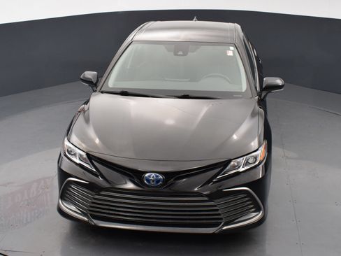 Used 2023 Toyota Camry LE w/ Cold Weather Package FWD image 24