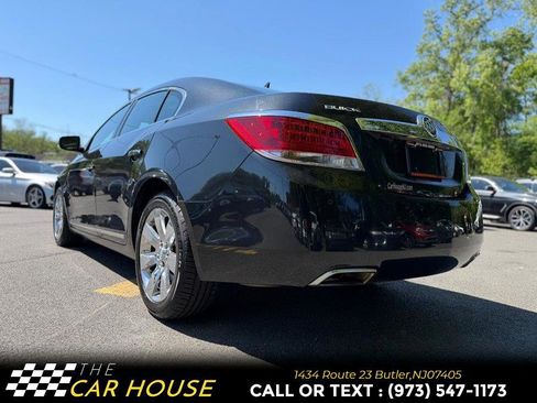 Used 2011 Buick LaCrosse CXS w/ Driver Confidence Package FWD image 5