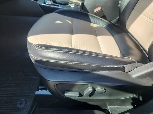 Certified 2022 Ford Escape Titanium w/ Titanium Elite Package AWD/4WD image 24