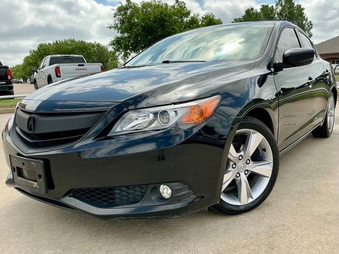 Used 2014 Acura ILX w/ Premium Package image 3