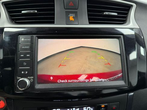 Used 2019 Nissan Sentra SR w/ Premium Package (SR) FWD image 57