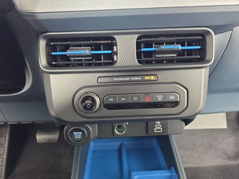 New 2025 Ford Maverick XLT w/ Equipment Group 302A image 19