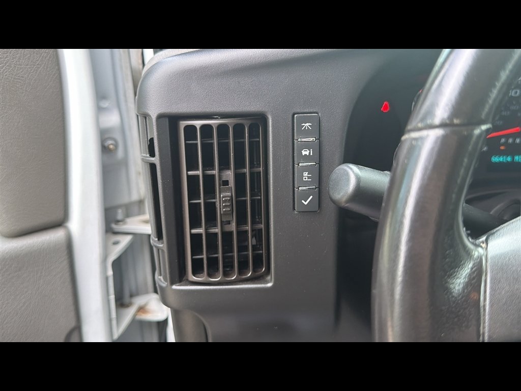 Used 2022 GMC Savana 2500 w/ Communications Package RWD image 11