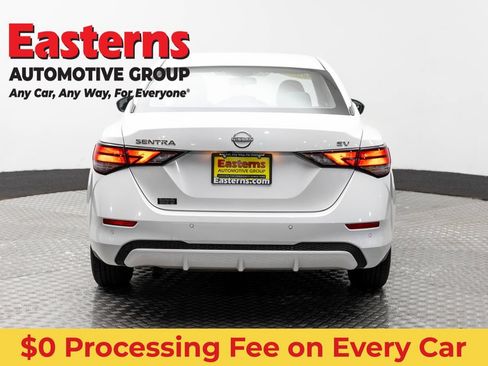 Used 2024 Nissan Sentra SV FWD image 6