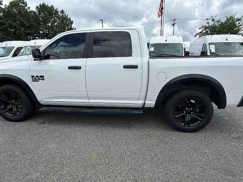 Used 2024 RAM 1500 Warlock AWD/4WD image 11