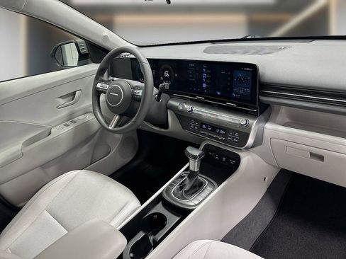 Certified 2024 Hyundai Kona SEL FWD image 15