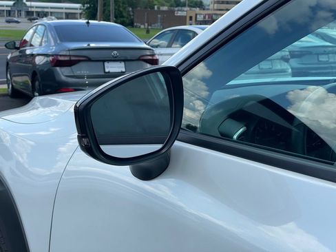 Used 2025 MAZDA CX-50 AWD 2.5 Turbo w/ Accent Package image 32