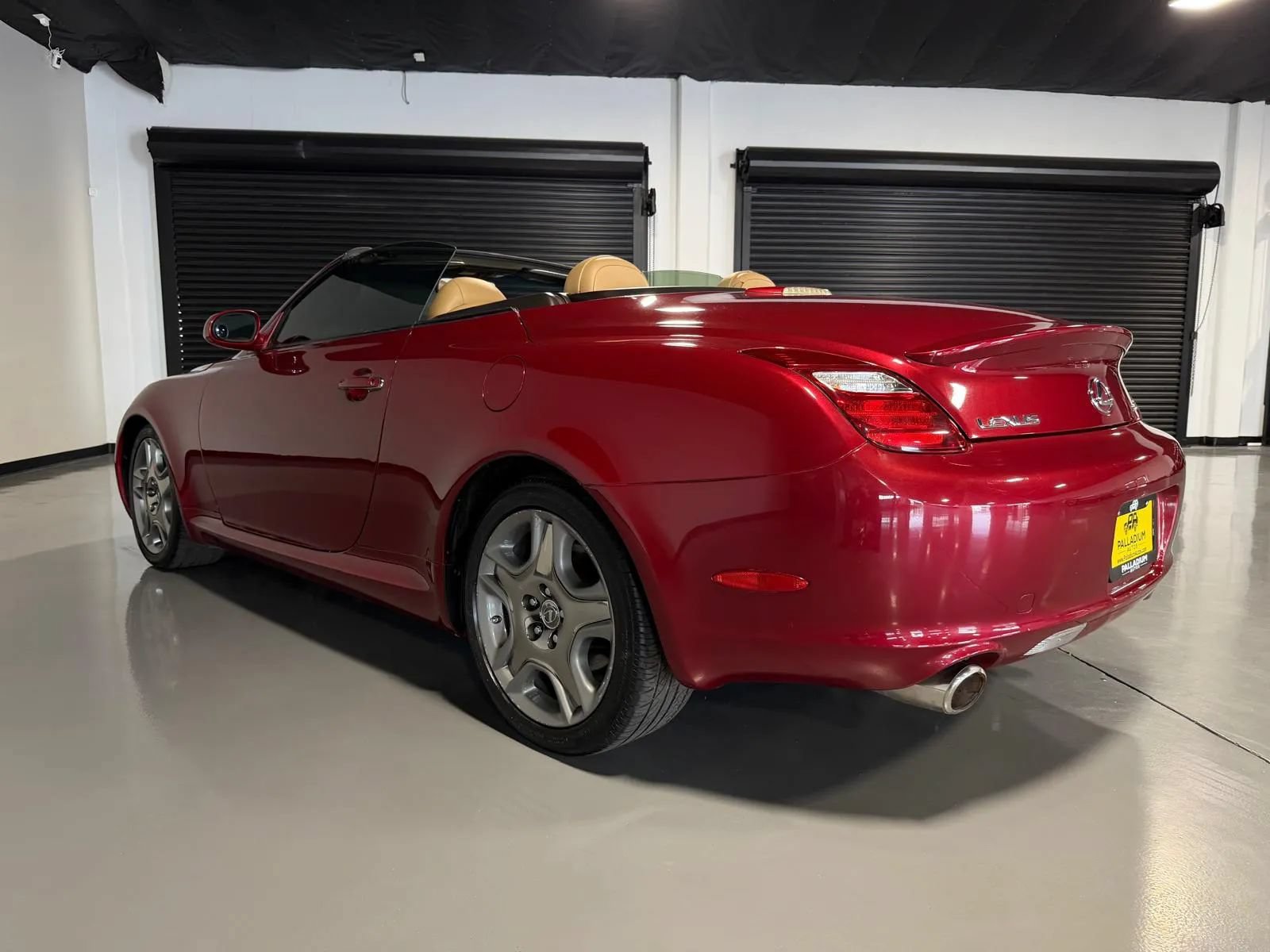Used 2007 Lexus SC 430 Convertible w/ Preferred Accessory Pkg RWD image 6
