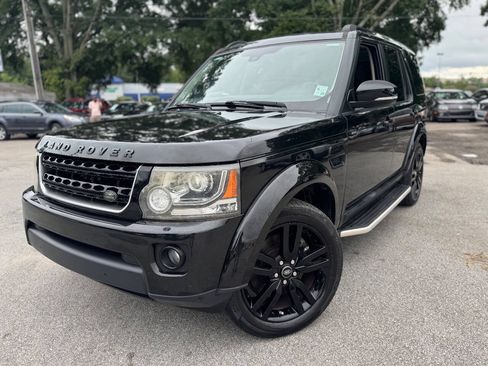 Used 2015 Land Rover LR4 HSE LUX AWD/4WD image 1