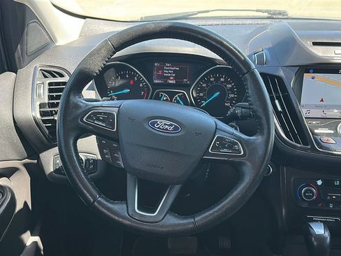 Used 2017 Ford Escape Titanium FWD image 21