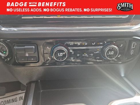 Used 2025 Chevrolet Silverado 1500 LT Trail Boss w/ Convenience Package II AWD/4WD image 22