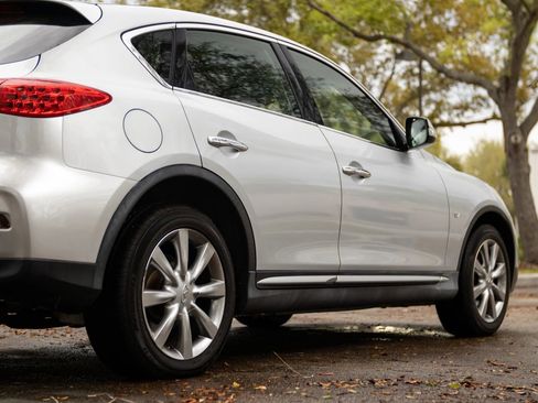 Used 2017 INFINITI QX50 2WD image 13