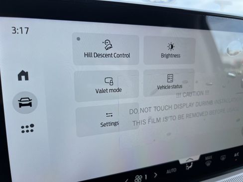 New 2025 Ford Explorer Active image 33