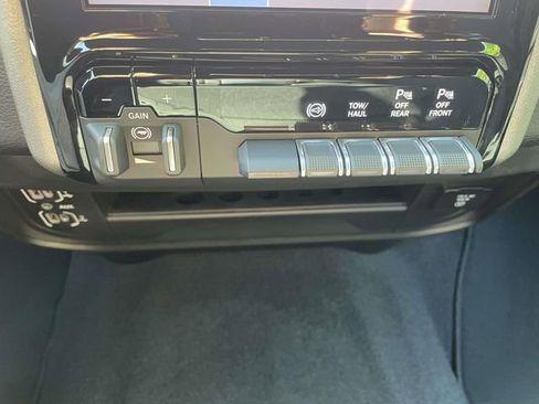 New 2026 RAM 3500 Tradesman AWD/4WD image 30