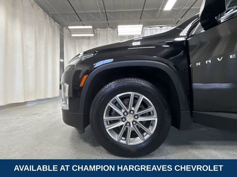 Certified 2023 Chevrolet Traverse LT FWD image 41