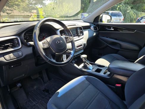 Used 2019 Kia Sorento AWD w/ Option Group 020 image 11