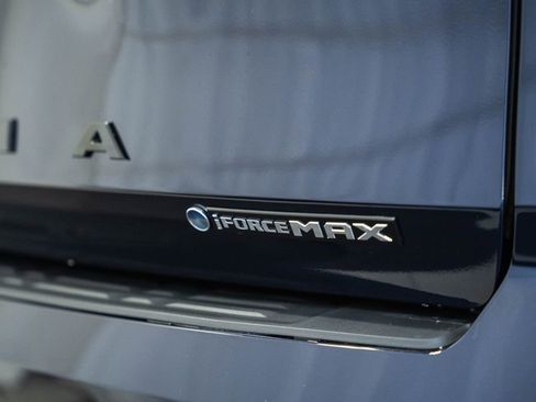 New 2026 Toyota Sequoia Platinum image 7