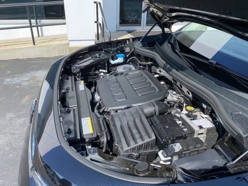 New 2025 Volkswagen Tiguan SE image 71