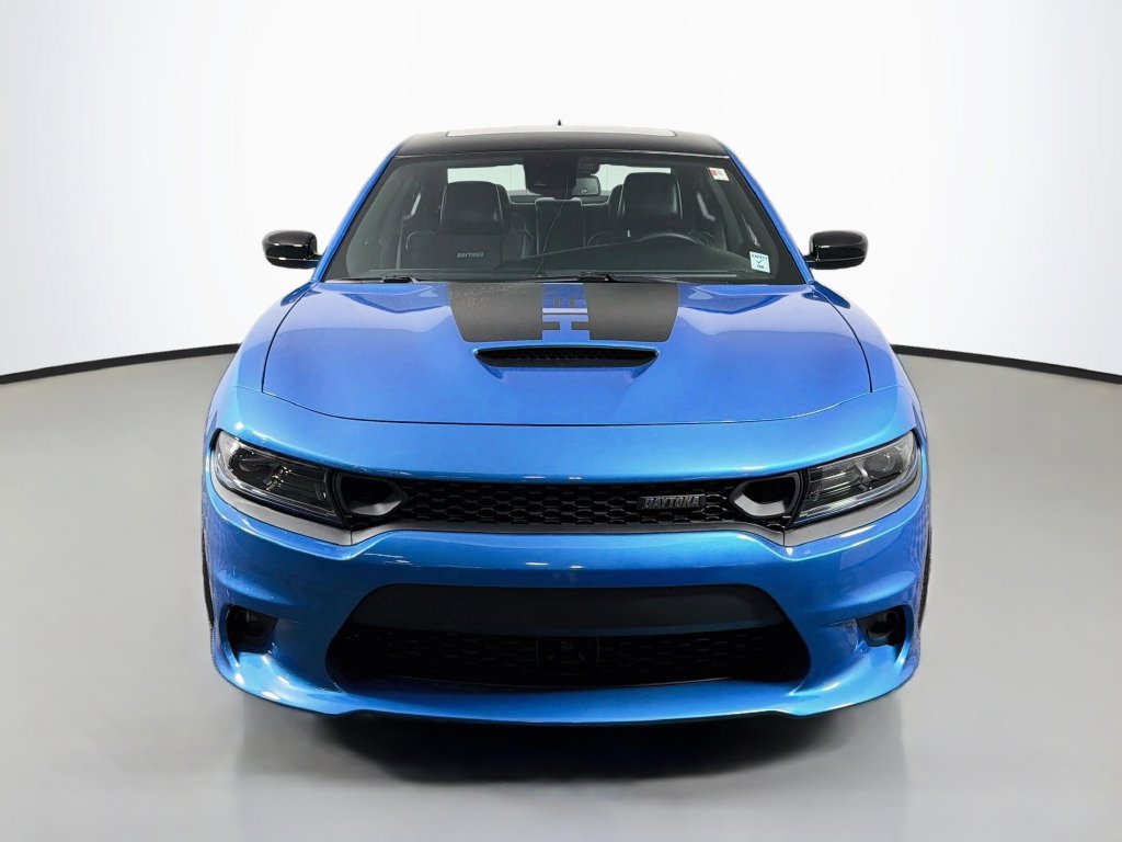 Used 2023 Dodge Charger Scat Pack w/ Daytona Edition Group RWD image 2