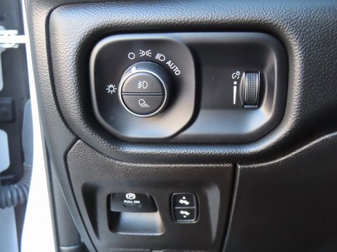 Certified 2023 RAM 1500 Big Horn image 22