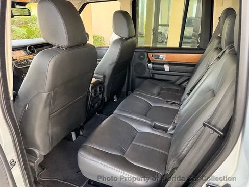 Used 2015 Land Rover LR4 HSE LUX image 9