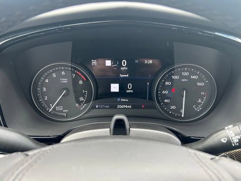 Used 2025 Cadillac XT6 Sport w/ Platinum Package AWD/4WD image 29