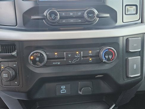 Used 2023 Ford F150 XLT image 26