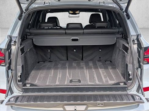 Used 2026 BMW X5 sDrive40i w/ M Sport Package RWD image 6