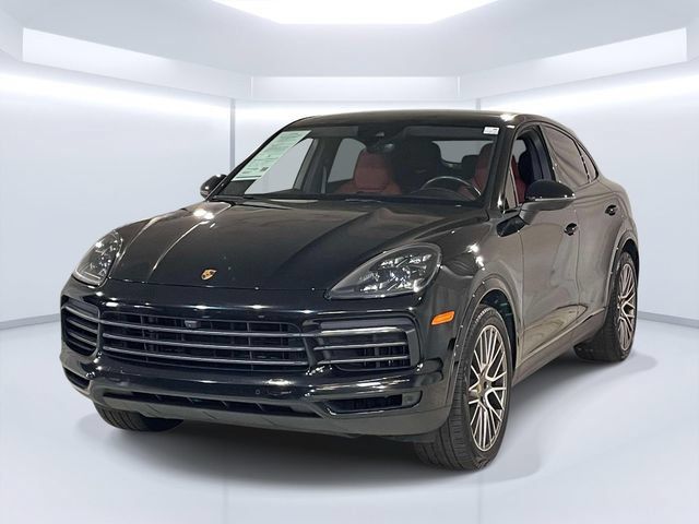 Used 2023 Porsche Cayenne S AWD/4WD image 1