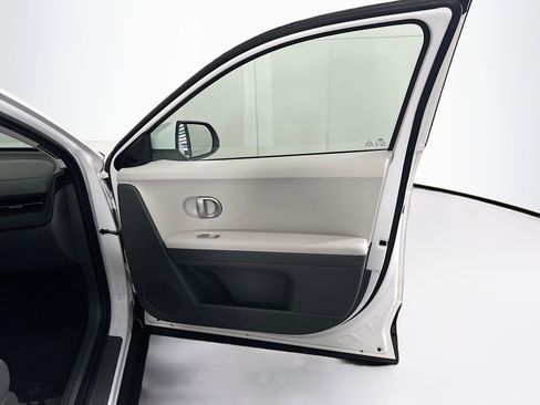 Used 2024 Hyundai Ioniq 5 SEL image 31