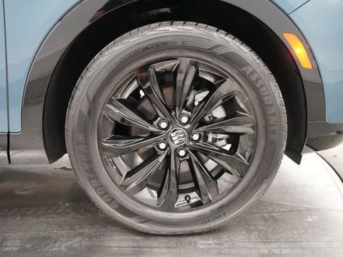 Used 2024 Buick Envista Sport Touring w/ Convenience I Package FWD image 49