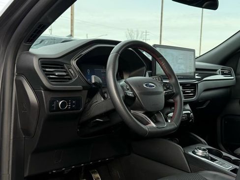 Used 2024 Ford Escape ST-Line w/ Tech Pack #1 image 10