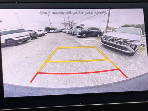 Used 2023 Hyundai Santa Cruz SEL w/ Activity Package image 21