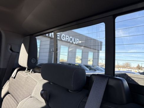 Used 2022 Chevrolet Silverado 3500 LT w/ Convenience Package image 27