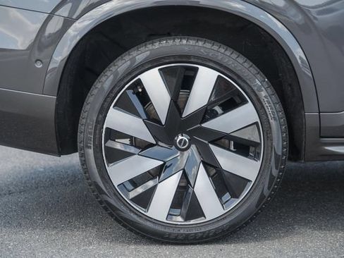 Used 2023 Volvo XC90 T8 Ultimate w/ Protection Package Premier AWD/4WD image 18