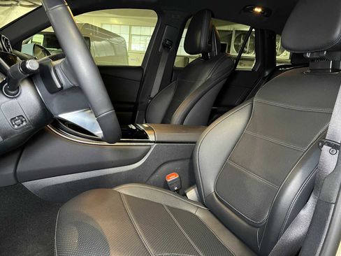 Certified 2025 Mercedes-Benz GLC 300 4MATIC image 24