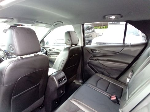 Used 2021 Chevrolet Equinox Premier FWD image 13