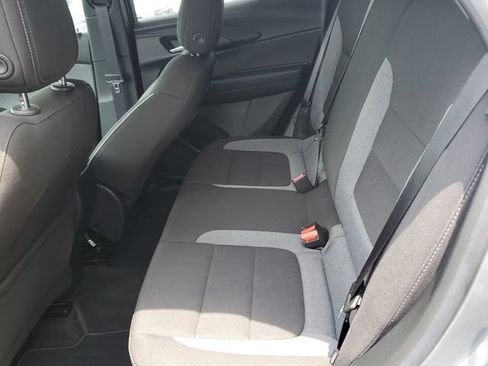 Used 2024 Chevrolet TrailBlazer LS w/ LS Convenience Package AWD/4WD image 12