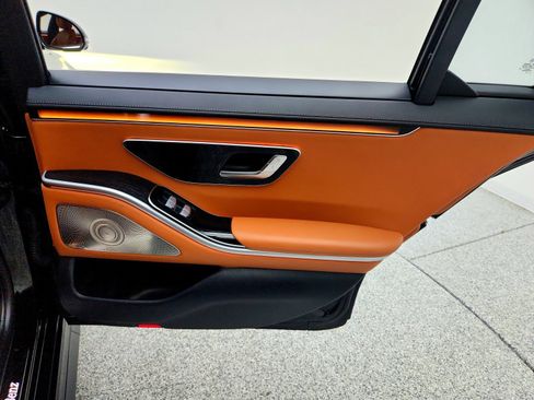 Used 2022 Mercedes-Benz S 500 4MATIC image 28