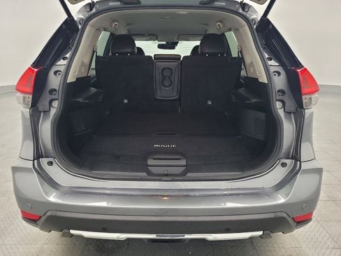 Used 2020 Nissan Rogue SL image 29