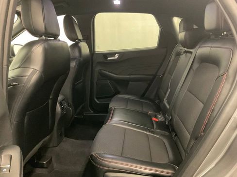 Used 2024 Ford Escape ST-Line AWD/4WD image 34