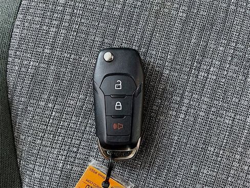 Used 2023 Ford F150 XLT image 27