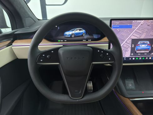 Used 2026 Tesla Model X AWD/4WD image 19