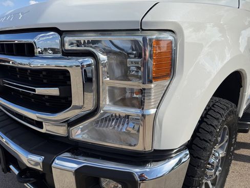 Used 2020 Ford F250 Lariat w/ Lariat Value Package AWD/4WD image 9