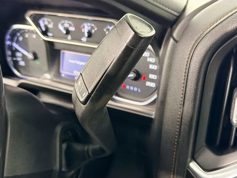 Used 2020 GMC Sierra 1500 AT4 w/ AT4 Preferred Package image 17
